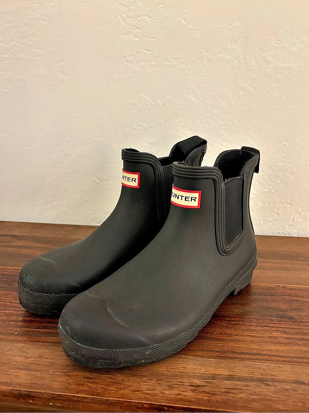Hunter Women's Original Chelsea Rain Boots Black